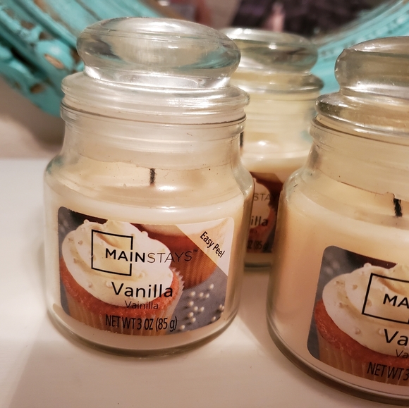 6 Mainstays Vanilla Candles 3oz Jars - Picture 2 of 6